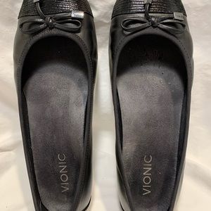 Vionic Minna Ballet Flats